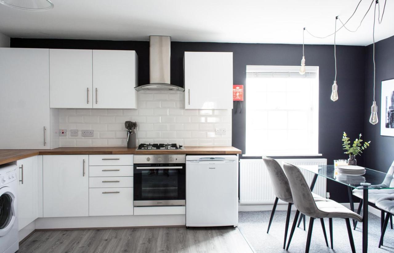 Golden Key Apartments Lillington  Buitenkant foto